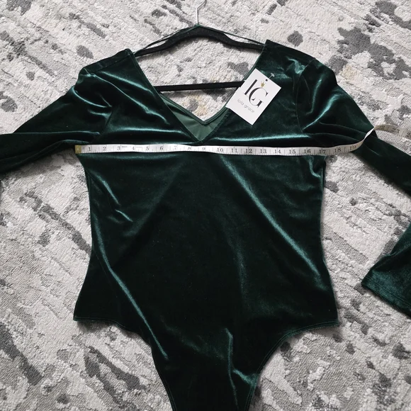 Lola Grace Velvet Bodysuit - Deep Green - Picture 4 of 9
